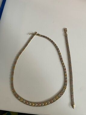 Tri-Tone Gold, Silver & Rose Necklace and Bracelet Set